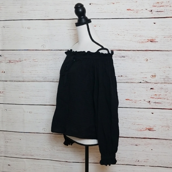 ZARA // black off shoulder boho peasant top - Picture 4 of 8